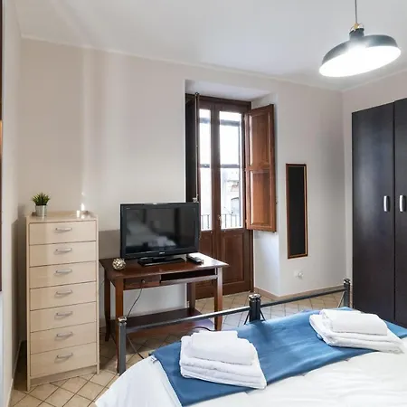 La Casa Al Duomo - Elegant Apartment